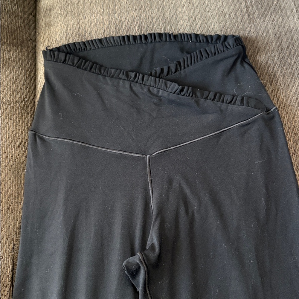 Aerie Black High-Waisted Leggings